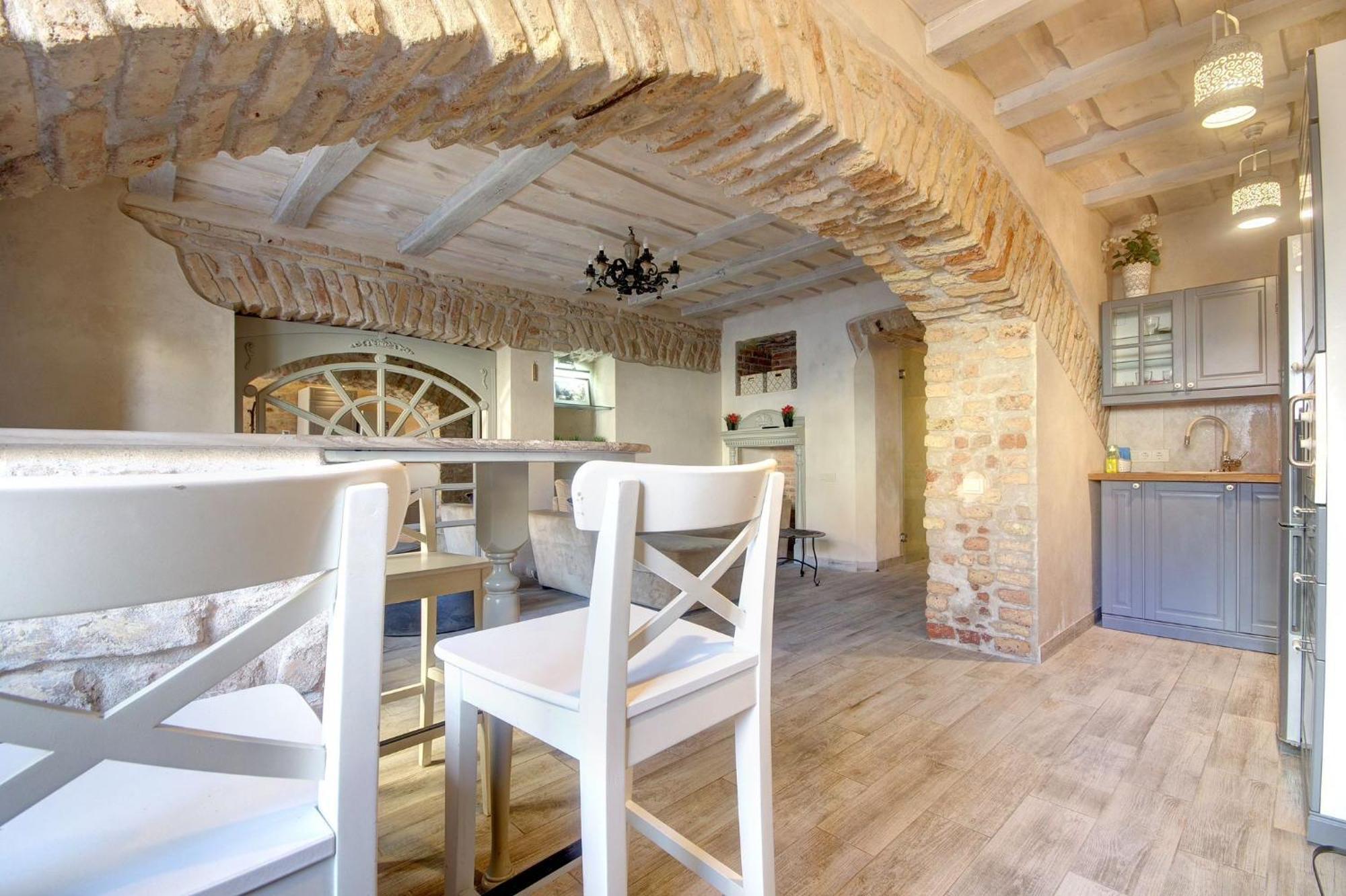 Historical Apartments X Free Parking Self Check In 24X7 By H&H Βίλνιους Εξωτερικό φωτογραφία